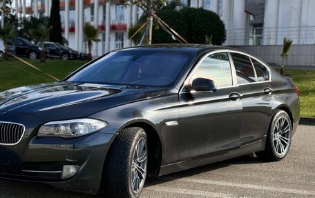 BMW 5 серия, 2010 год, 1 800 000 рублей, 6 фотография