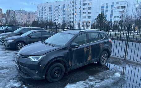 Toyota RAV4, 2015 год, 1 350 000 рублей, 1 фотография