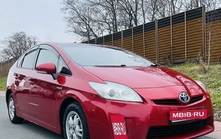 Toyota Prius, 2010 год, 1 070 000 рублей, 3 фотография