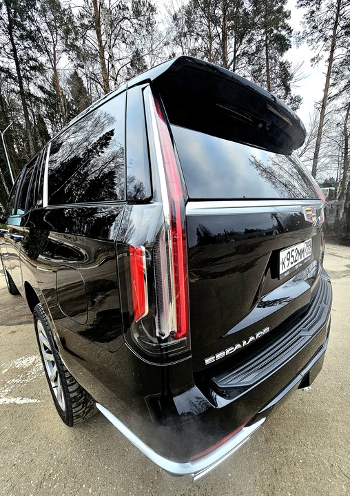 Cadillac Escalade V, 2021 год, 14 500 000 рублей, 35 фотография