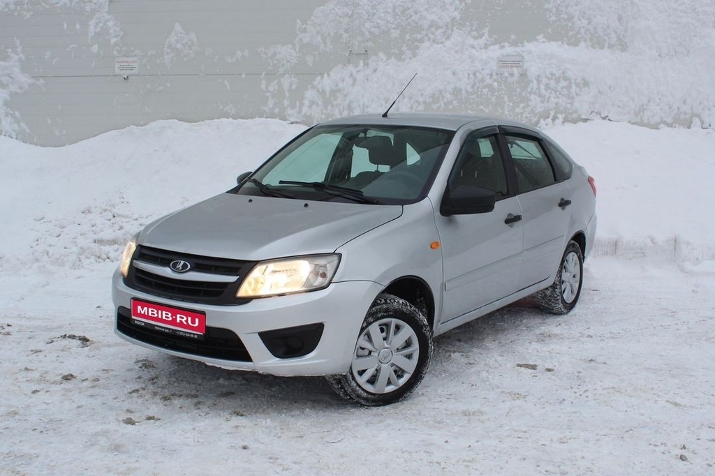 ВАЗ (LADA) Granta I, 2015 год, 379 000 рублей, 1 фотография