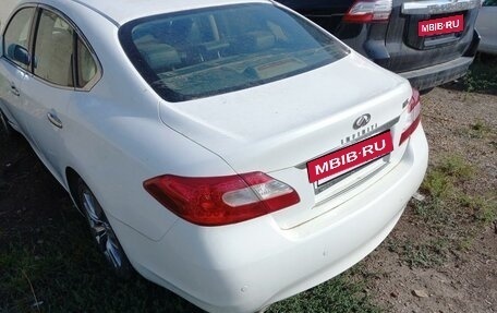 Infiniti M, 2012 год, 1 000 000 рублей, 9 фотография