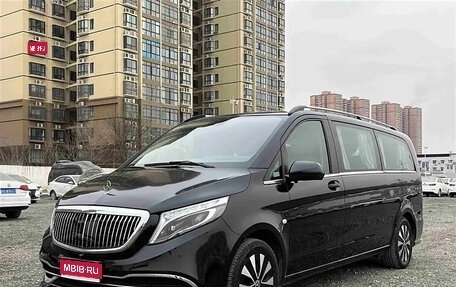 Mercedes-Benz Vito, 2021 год, 3 500 000 рублей, 1 фотография