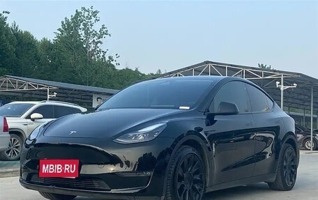 Tesla Model Y I, 2021 год, 3 200 000 рублей, 1 фотография