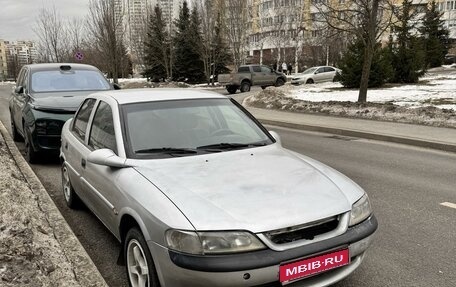 Opel Vectra B рестайлинг, 1998 год, 180 000 рублей, 1 фотография