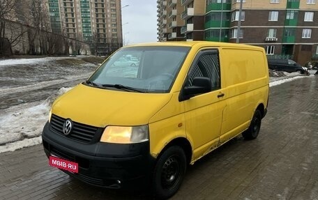 Volkswagen Transporter T5 рестайлинг, 2006 год, 695 000 рублей, 1 фотография