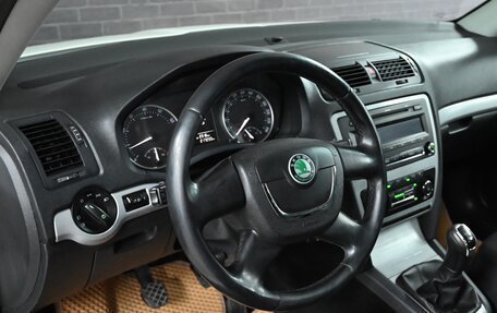 Skoda Octavia, 2012 год, 1 090 000 рублей, 14 фотография