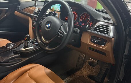 BMW 3 серия, 2016 год, 2 050 000 рублей, 23 фотография