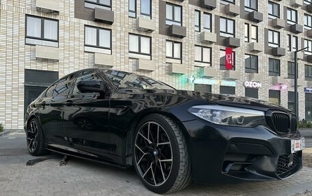 BMW 5 серия, 2017 год, 2 600 000 рублей, 2 фотография