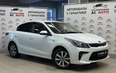 KIA Rio IV, 2018 год, 950 000 рублей, 3 фотография