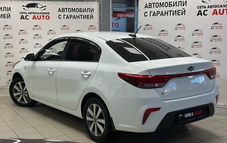 KIA Rio IV, 2018 год, 950 000 рублей, 6 фотография