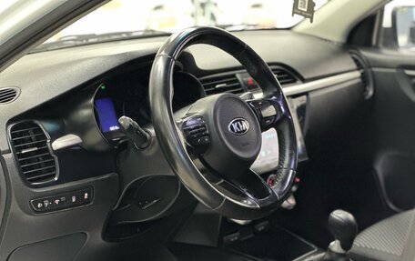 KIA Rio IV, 2018 год, 950 000 рублей, 14 фотография