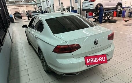 Volkswagen Passat B8 рестайлинг, 2021 год, 3 167 000 рублей, 5 фотография