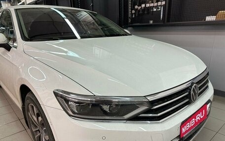 Volkswagen Passat B8 рестайлинг, 2021 год, 3 167 000 рублей, 21 фотография