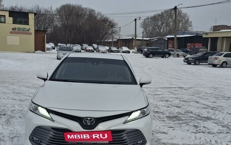 Toyota Camry, 2019 год, 3 300 000 рублей, 21 фотография