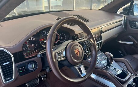 Porsche Cayenne III, 2018 год, 10 490 000 рублей, 19 фотография