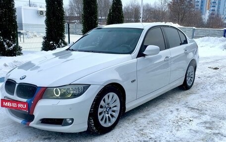 BMW 3 серия, 2008 год, 1 280 000 рублей, 3 фотография