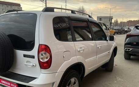 Chevrolet Niva I рестайлинг, 2010 год, 690 000 рублей, 7 фотография