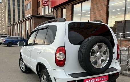 Chevrolet Niva I рестайлинг, 2010 год, 690 000 рублей, 6 фотография