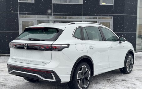 Volkswagen Tiguan, 2024 год, 5 780 000 рублей, 5 фотография