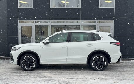 Volkswagen Tiguan, 2024 год, 5 780 000 рублей, 8 фотография