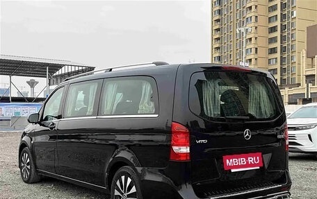 Mercedes-Benz Vito, 2021 год, 3 500 000 рублей, 4 фотография