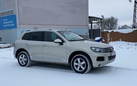 Volkswagen Touareg III, 2014 год, 2 349 000 рублей, 7 фотография