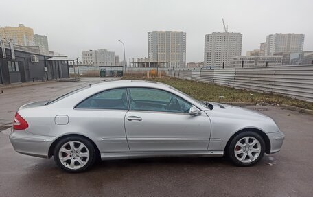 Mercedes-Benz CLK-Класс, 2004 год, 900 000 рублей, 1 фотография