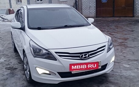 Hyundai Solaris II рестайлинг, 2014 год, 1 250 000 рублей, 2 фотография