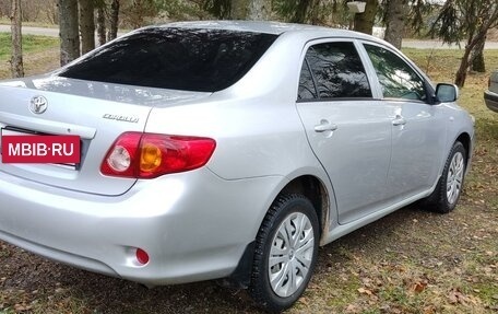 Toyota Corolla, 2008 год, 910 000 рублей, 3 фотография