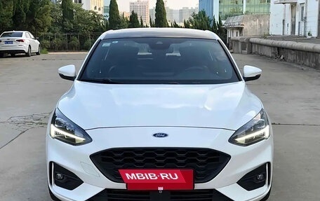 Ford Focus IV, 2021 год, 1 860 000 рублей, 2 фотография