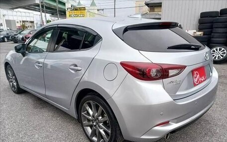 Mazda Axela, 2016 год, 1 070 000 рублей, 7 фотография