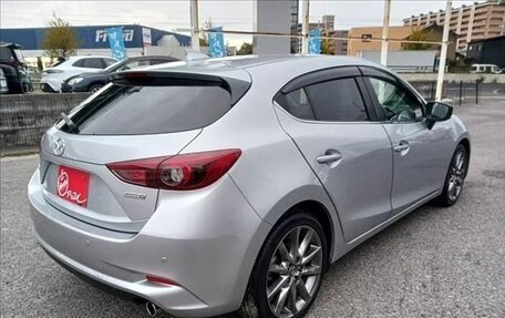 Mazda Axela, 2016 год, 1 070 000 рублей, 3 фотография