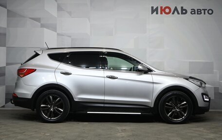 Hyundai Santa Fe III рестайлинг, 2012 год, 2 070 000 рублей, 9 фотография