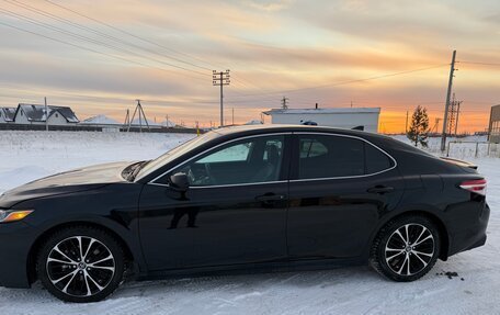 Toyota Camry, 2019 год, 2 550 000 рублей, 4 фотография