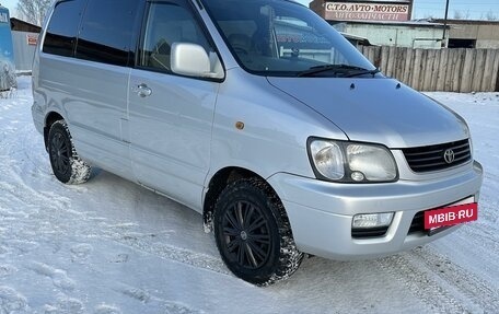 Toyota Lite Ace IV, 2001 год, 815 000 рублей, 2 фотография