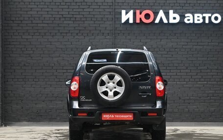 Chevrolet Niva I рестайлинг, 2011 год, 550 000 рублей, 4 фотография