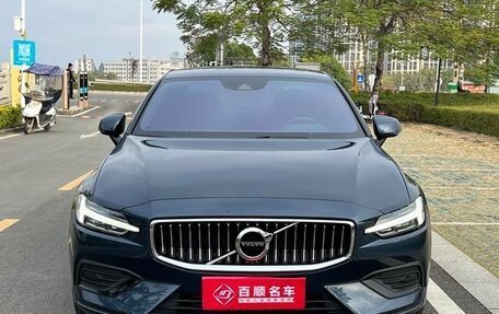 Volvo S60 III, 2021 год, 2 250 000 рублей, 2 фотография