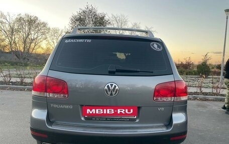 Volkswagen Touareg III, 2004 год, 1 295 000 рублей, 5 фотография