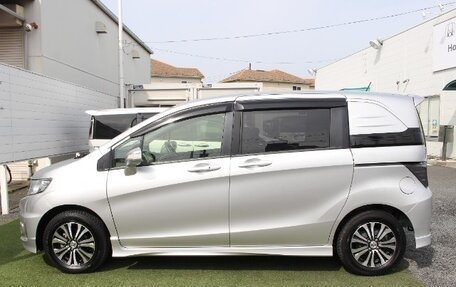 Honda Freed I, 2014 год, 830 000 рублей, 3 фотография