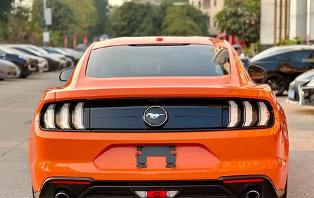 Ford Mustang VI рестайлинг, 2021 год, 4 160 000 рублей, 8 фотография