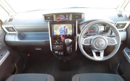 Toyota Roomy I, 2021 год, 900 000 рублей, 6 фотография