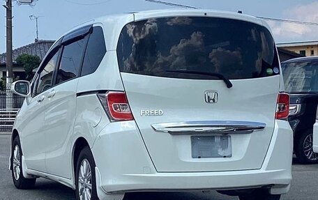 Honda Freed I, 2016 год, 921 000 рублей, 3 фотография