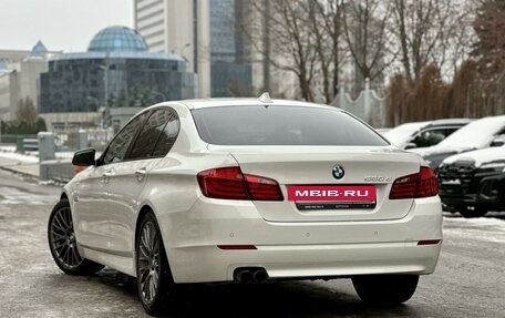 BMW 5 серия, 2011 год, 2 600 000 рублей, 2 фотография