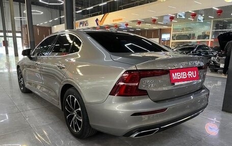 Volvo S60 III, 2021 год, 2 600 000 рублей, 6 фотография