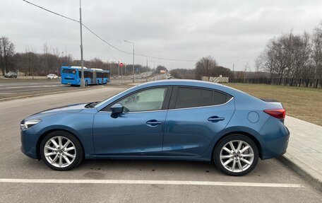 Mazda Axela, 2018 год, 1 900 000 рублей, 4 фотография