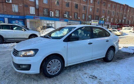 Volkswagen Polo VI (EU Market), 2016 год, 850 000 рублей, 2 фотография