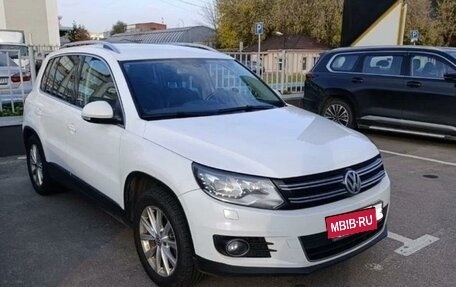 Volkswagen Tiguan I, 2012 год, 1 400 000 рублей, 2 фотография