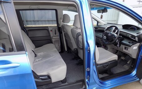 Honda Freed I, 2011 год, 1 300 000 рублей, 9 фотография