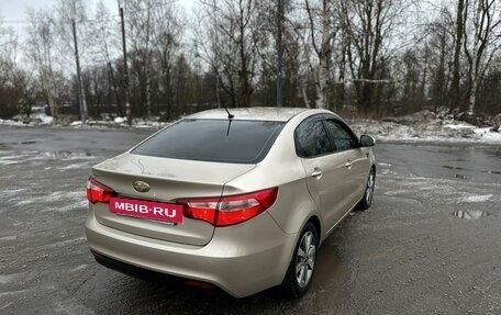 KIA Rio III рестайлинг, 2014 год, 890 000 рублей, 4 фотография